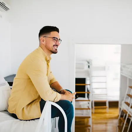 New Generation Center * Róma